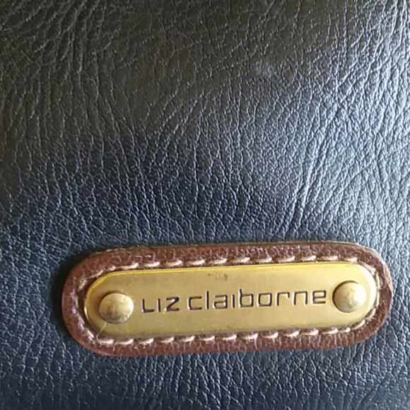 Liz Claiborne Bag - Picture 3 of 5